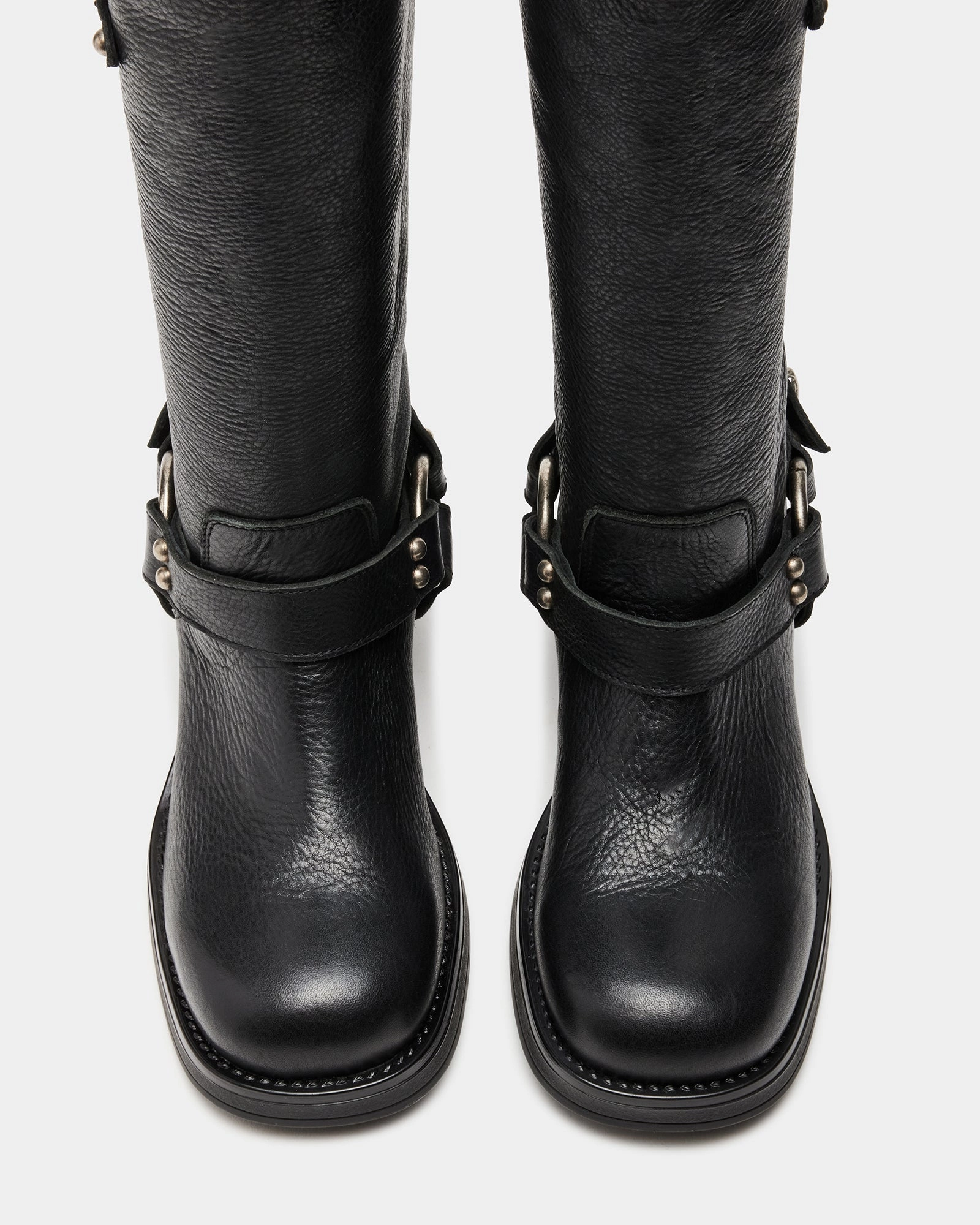 ASTOR BLACK LEATHER