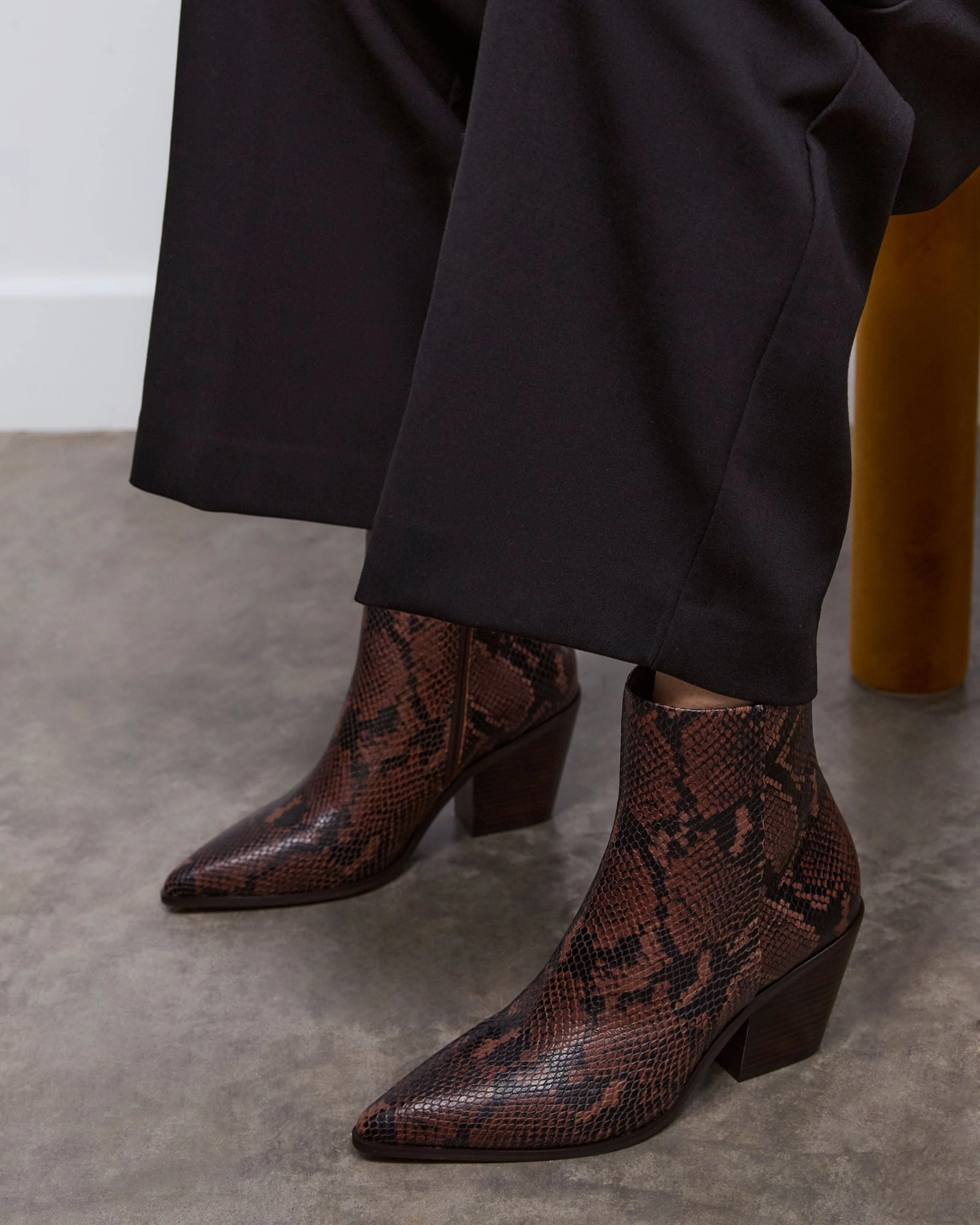 FREDDIE MID ANKLE BOOTS DARK SNAKE PRINT LEATHER