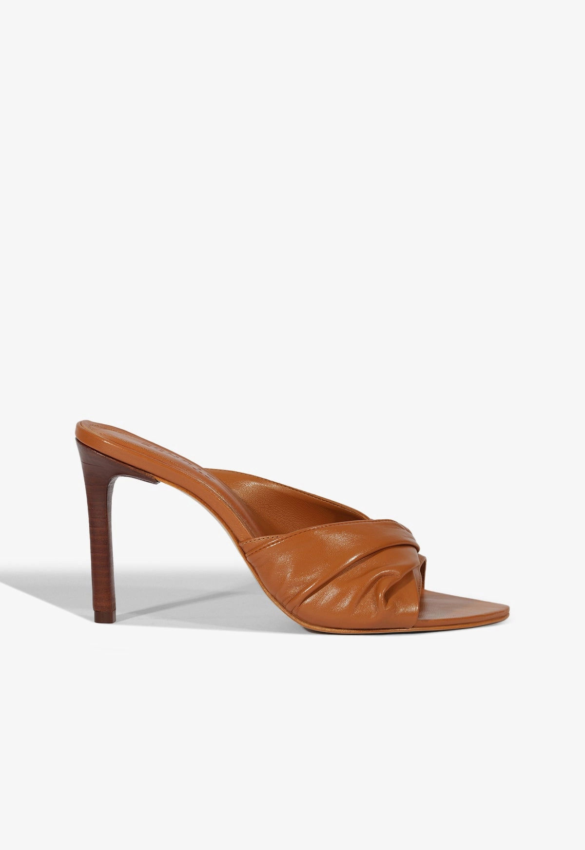Lori Sandal