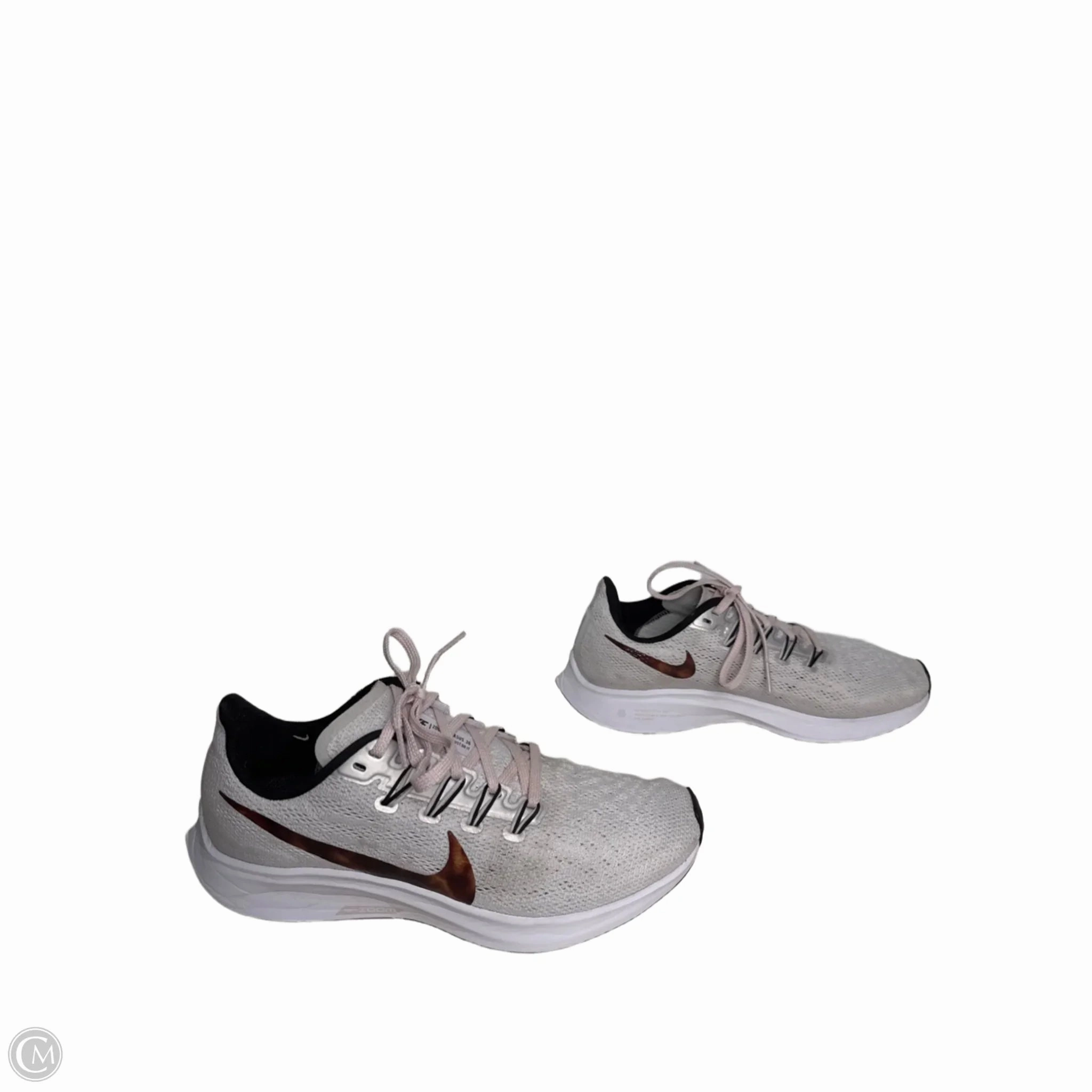Shoes Athletic By Nike In Grey, Size: 6.5