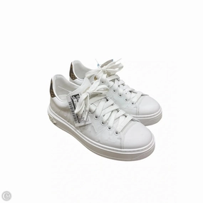 Shoes Luxury Designer By Louis Vuitton In White, Size: 6