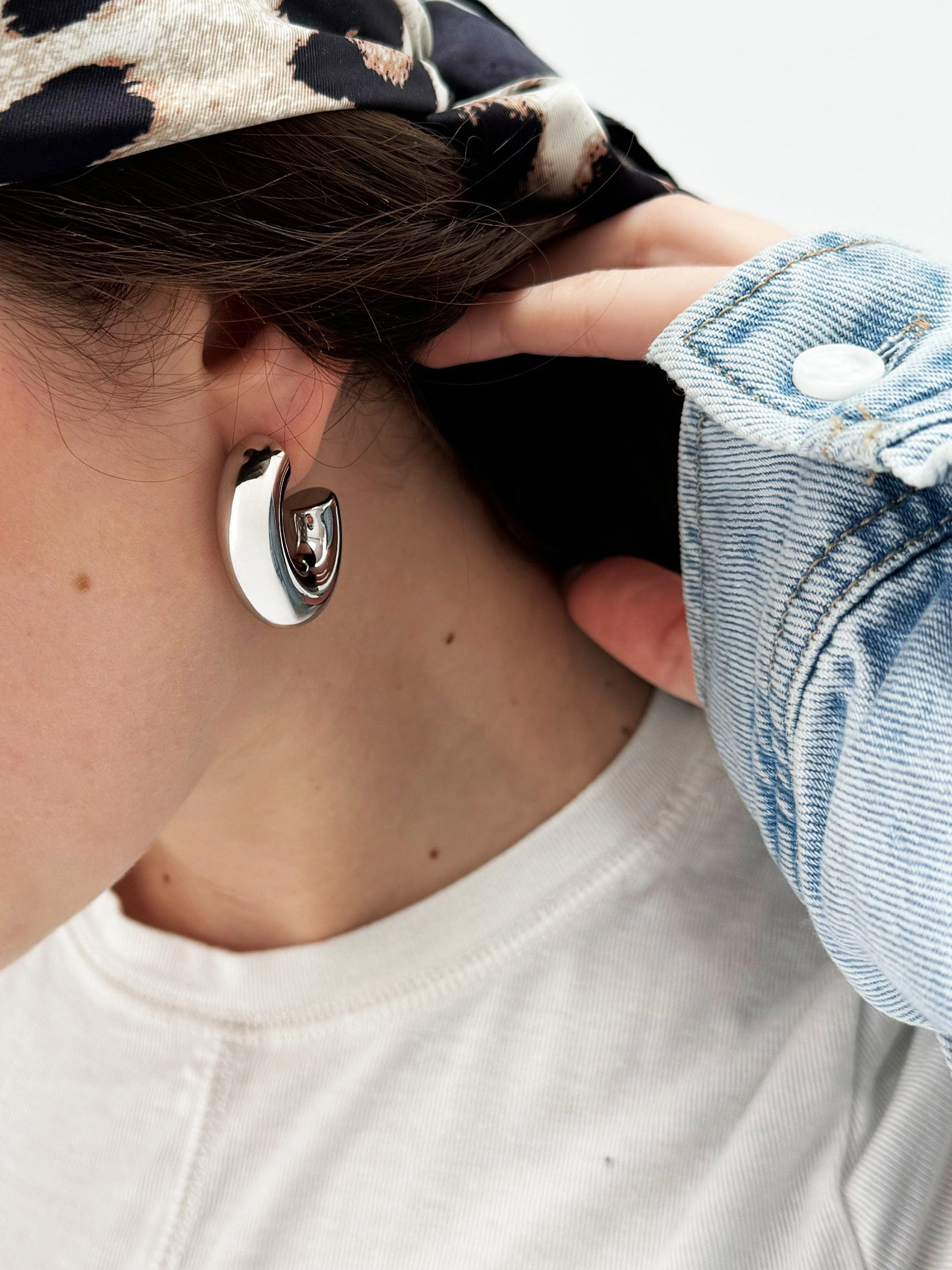 Women's Chunky Tube Hoop Earrings