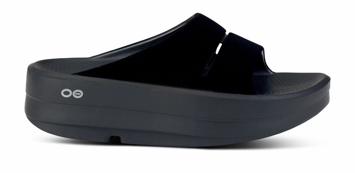 Women's OOmega OOahh Posh Sandal - Black